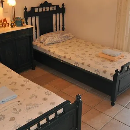 Diles Villa